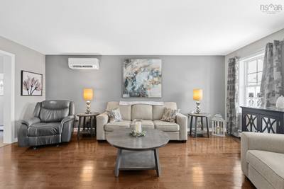 25 Aster Court — photo 5
