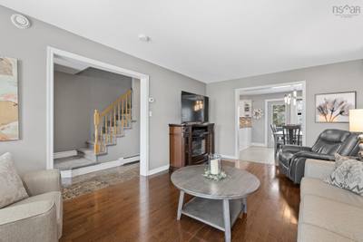 25 Aster Court — photo 7