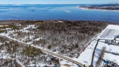 Bluff Road #Lot 11 — photo 2