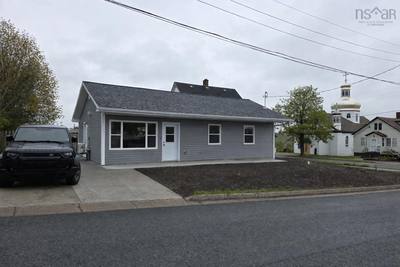 6 South Street — photo 2