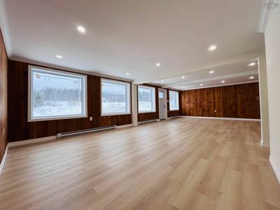 29 Hillside Boularderie Road — photo 7
