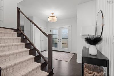 1424 Mccabe Lake Drive — photo 4