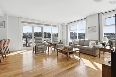 220 Waterfront Drive #305 — photo 4