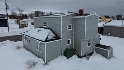 69 Campbell Street — photo 3