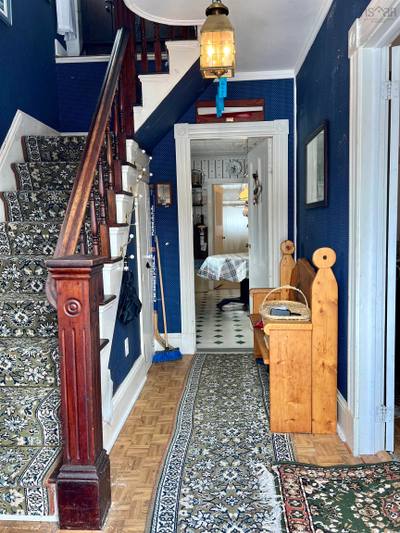 647 East Green Harbour — photo 4