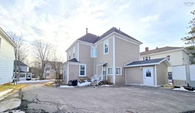 76 Havelock Street — photo 4