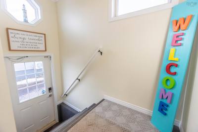 3 Gilroy Street — photo 3