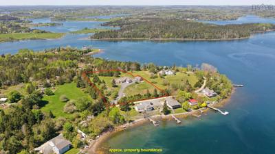 207 Hebb Point Road — photo 3