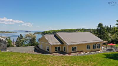 207 Hebb Point Road — photo 5