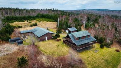 165 Diana Mountain Rd. — photo 2