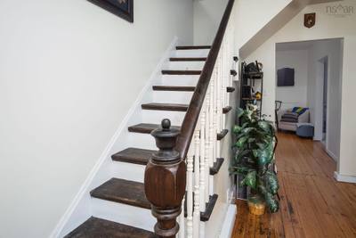 97 Sharon Drive — photo 3