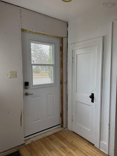 61 Lawrencetown Lane — photo 4