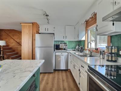 278 and 280 Etta Drive — photo 3