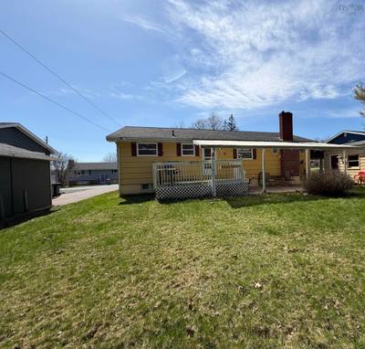 43 Maple Boulevard — photo 3