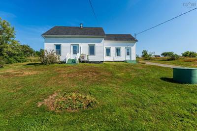 1900 Highway 1 — photo 5