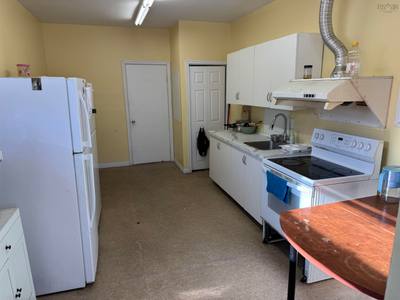 542 Upper Prince Street — photo 3