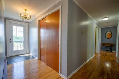 1685 Granville Road — photo 7