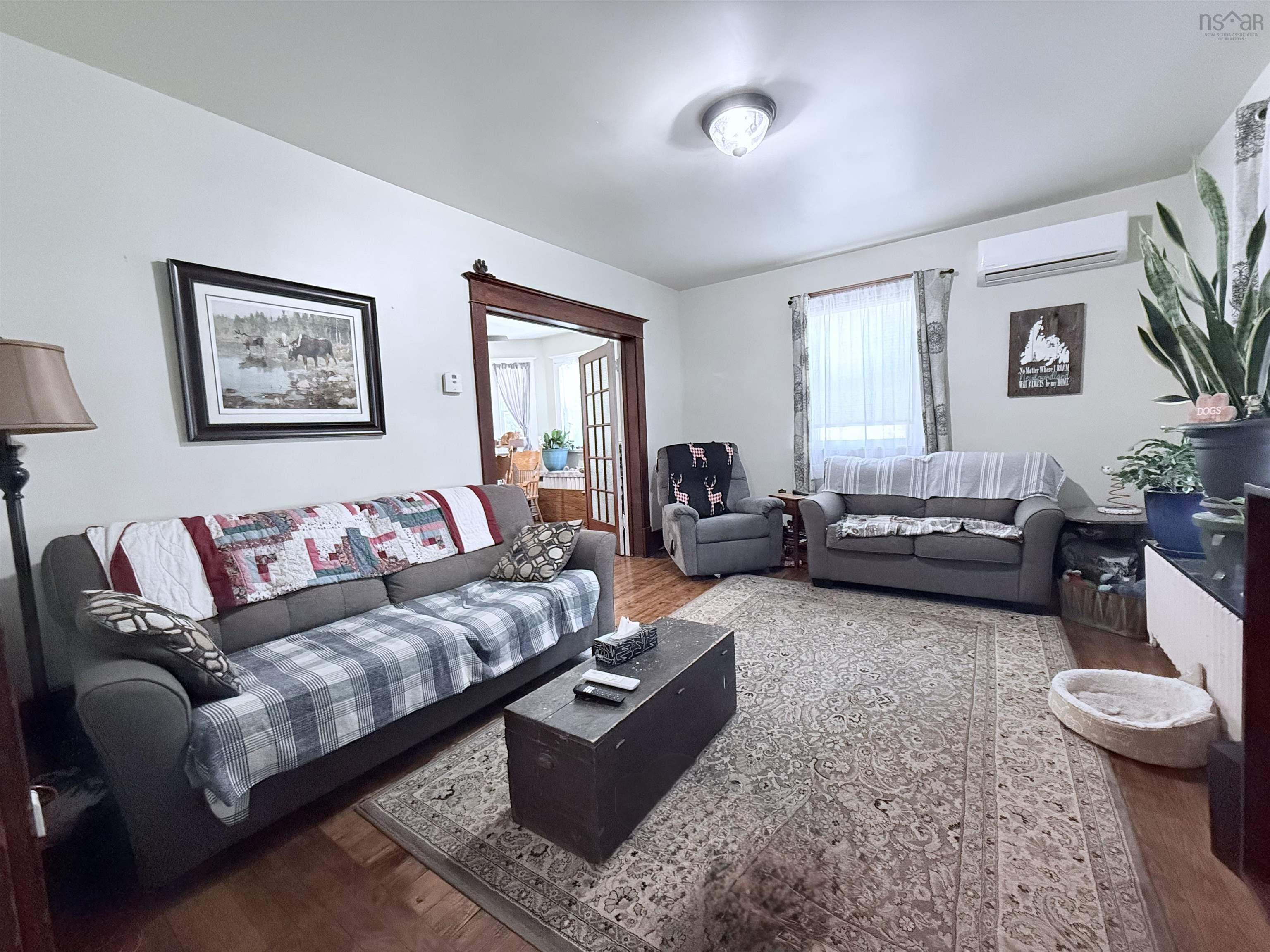 232 Brunswick Street — photo 5