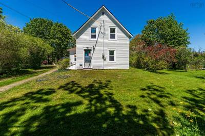 9330 Highway 3 — photo 2