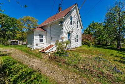 9330 Highway 3 — photo 4