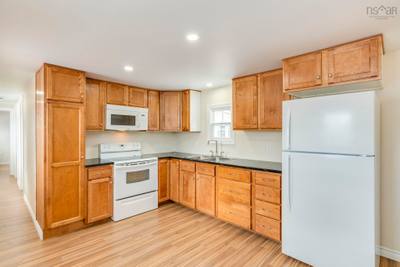 39 Beattie Drive — photo 4