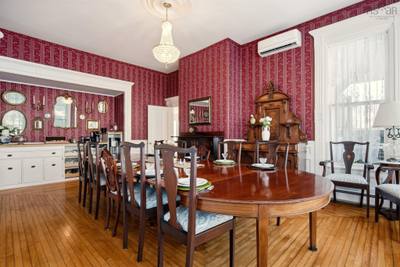 42 Falkland Street — photo 7