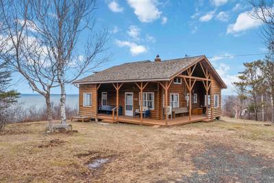 4805 Shore Road — photo 3