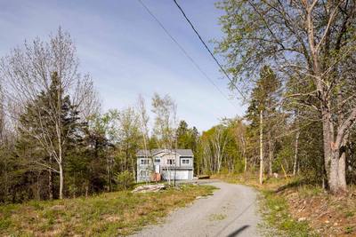 86 Jorphie Drive — photo 2