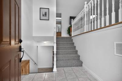 38 Charles Mead Drive — photo 5