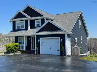 397 Hemlock Drive — photo 3