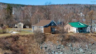 215 Jim Town Road — photo 2