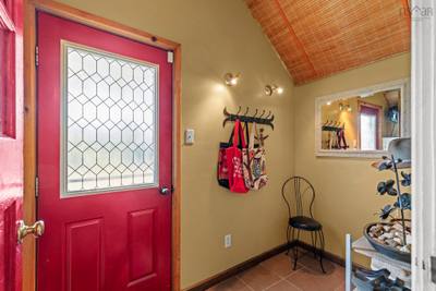 54 Gates Road — photo 3