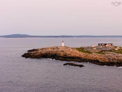 8 Simmons Island — photo 5