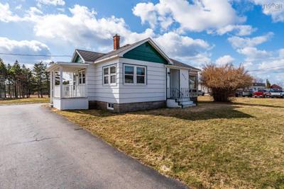 3654 Highway 1 — photo 4