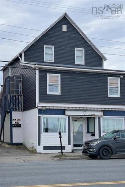 428 George Street — photo 2