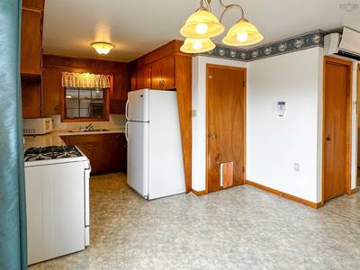 1317 Gospel Road — photo 7