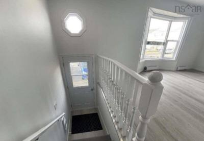 9 Campeau Court — photo 2