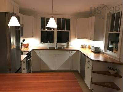2041 Clarence Road — photo 5