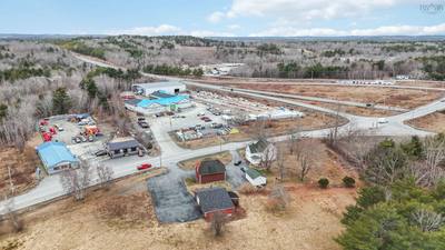 2820 Highway 325 — photo 3