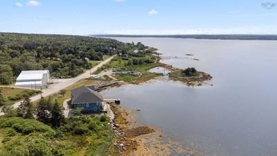 Sandy Point Road — photo 3