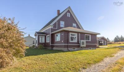 2484 Highway 1 — photo 3