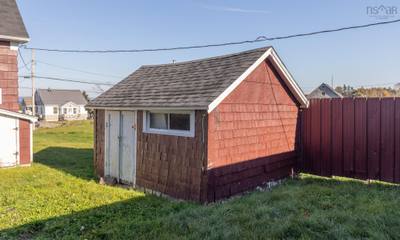 2484 Highway 1 — photo 5