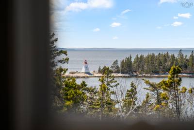 8776 Peggys Cove Road — photo 5