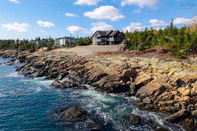 520 Ketch Harbour Road — photo 2