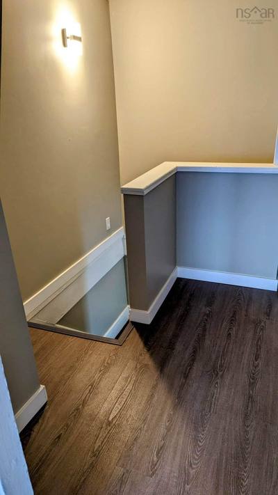 64 Archibald Avenue — photo 8