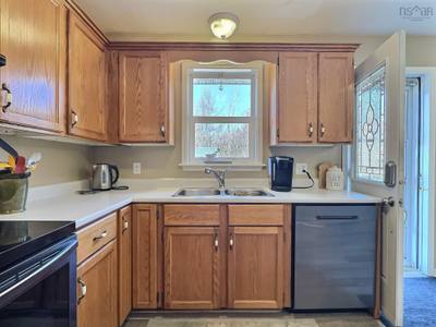 17 Menlow Court — photo 3