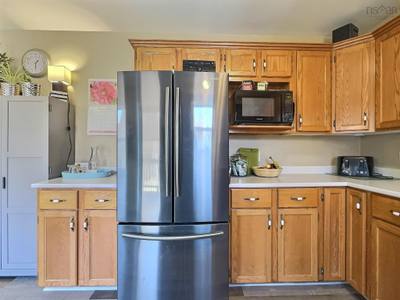 17 Menlow Court — photo 4
