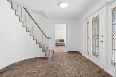 24 Parmbelle Lane — photo 3