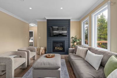 237 Magenta Drive — photo 8