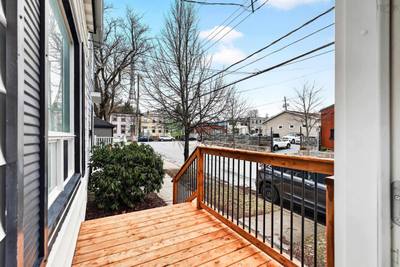 2490 John Street — photo 4